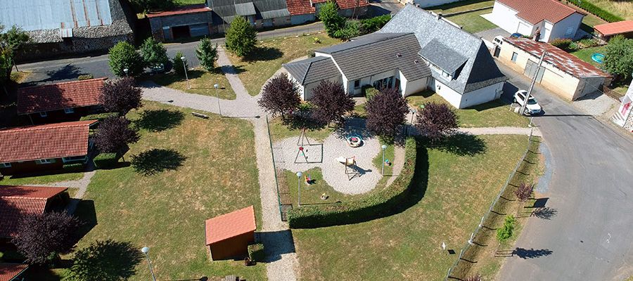 Mairie de Saint-Santin-Cantalès - Auberge "Aux six rêves"